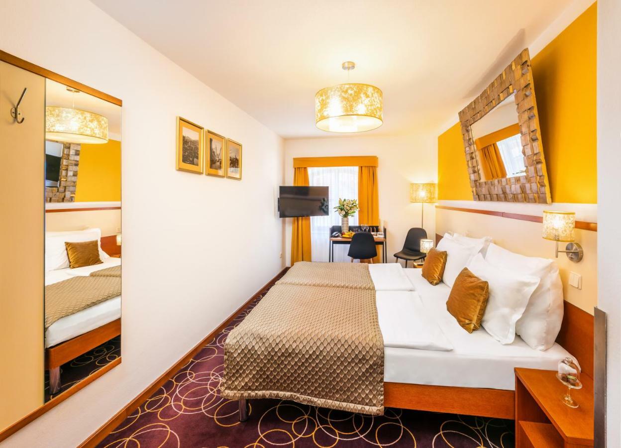 Superior Double/Twin Room